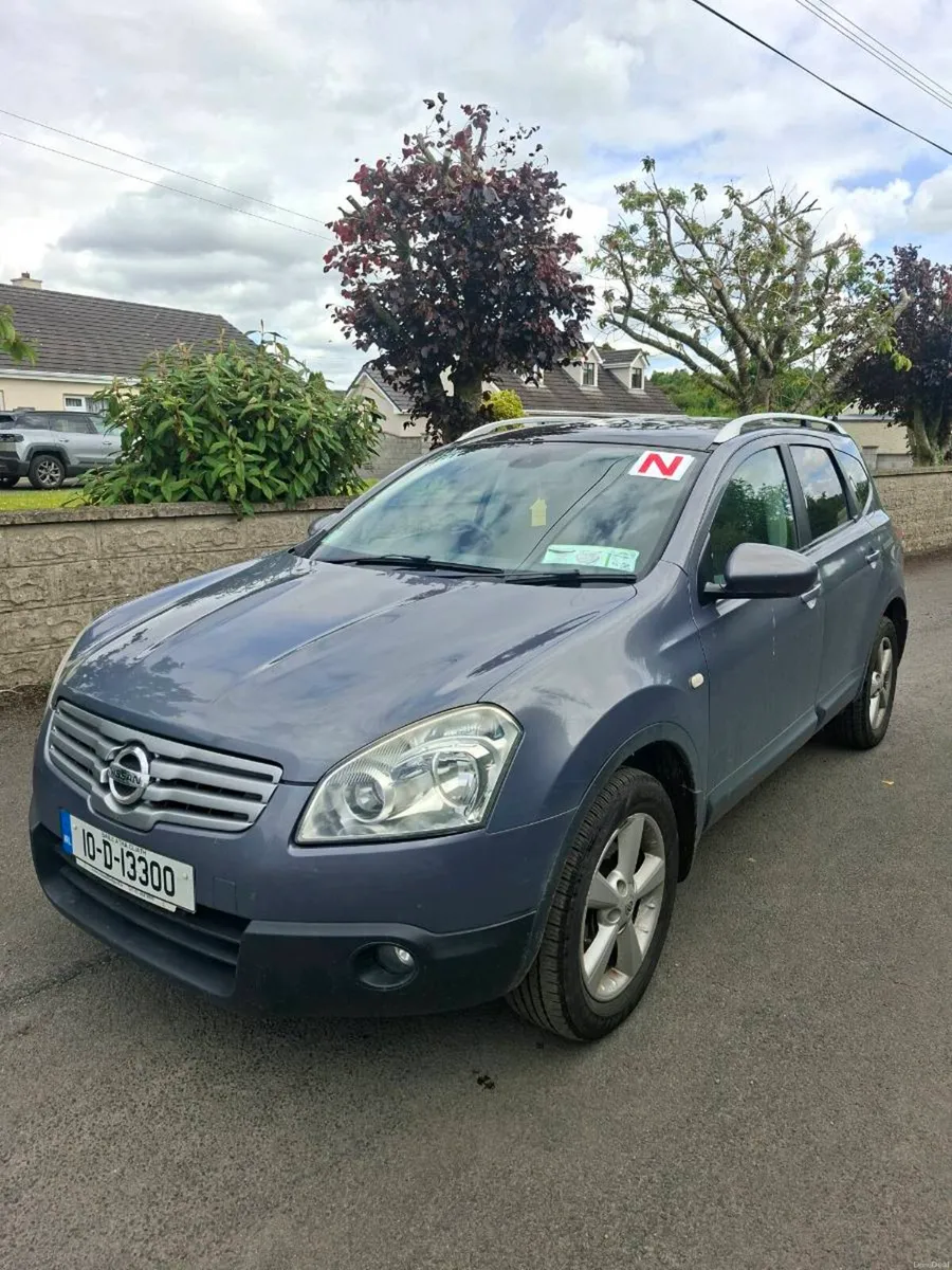 NISSAN QASHQAI 7 SEATER 2010 - Image 1