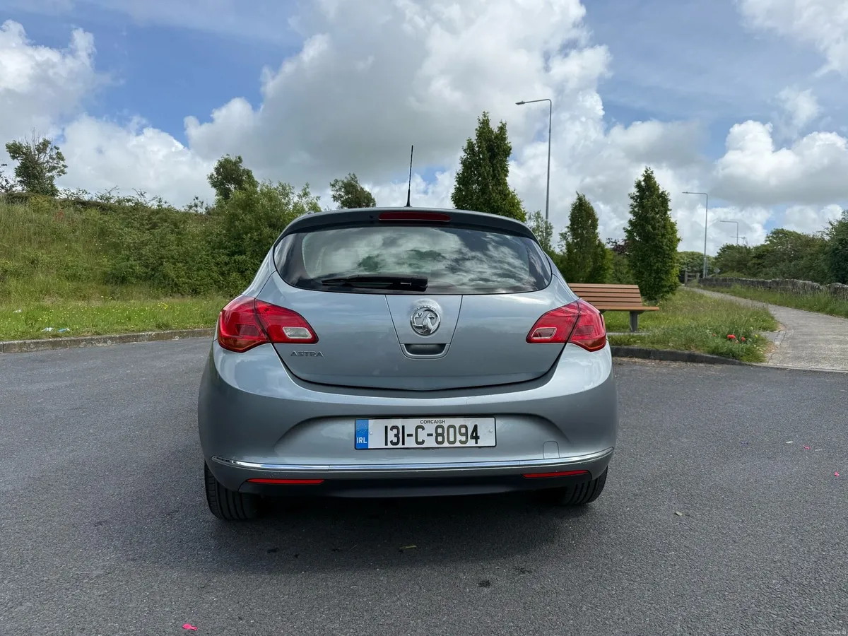 2013 Opel Astra - Image 5