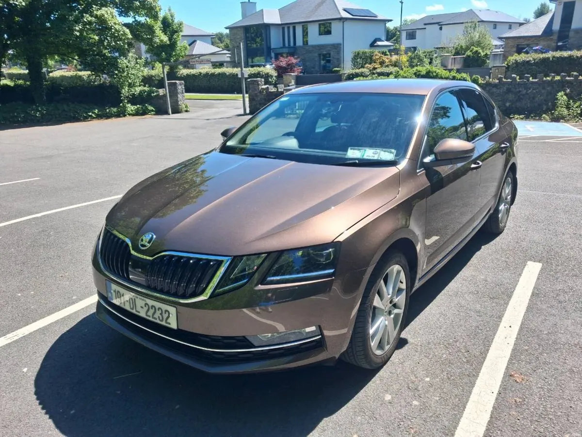 Skoda Octavia 2019 2.0 Diesel DSG automatic - Image 2