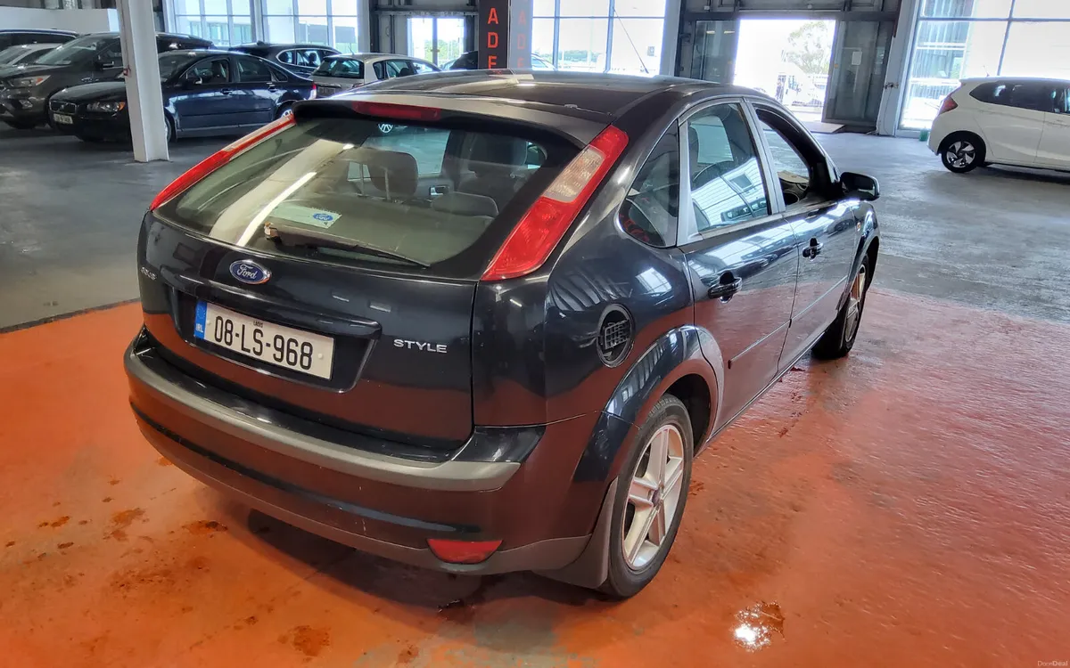 Ford Focus 2008 - Image 3