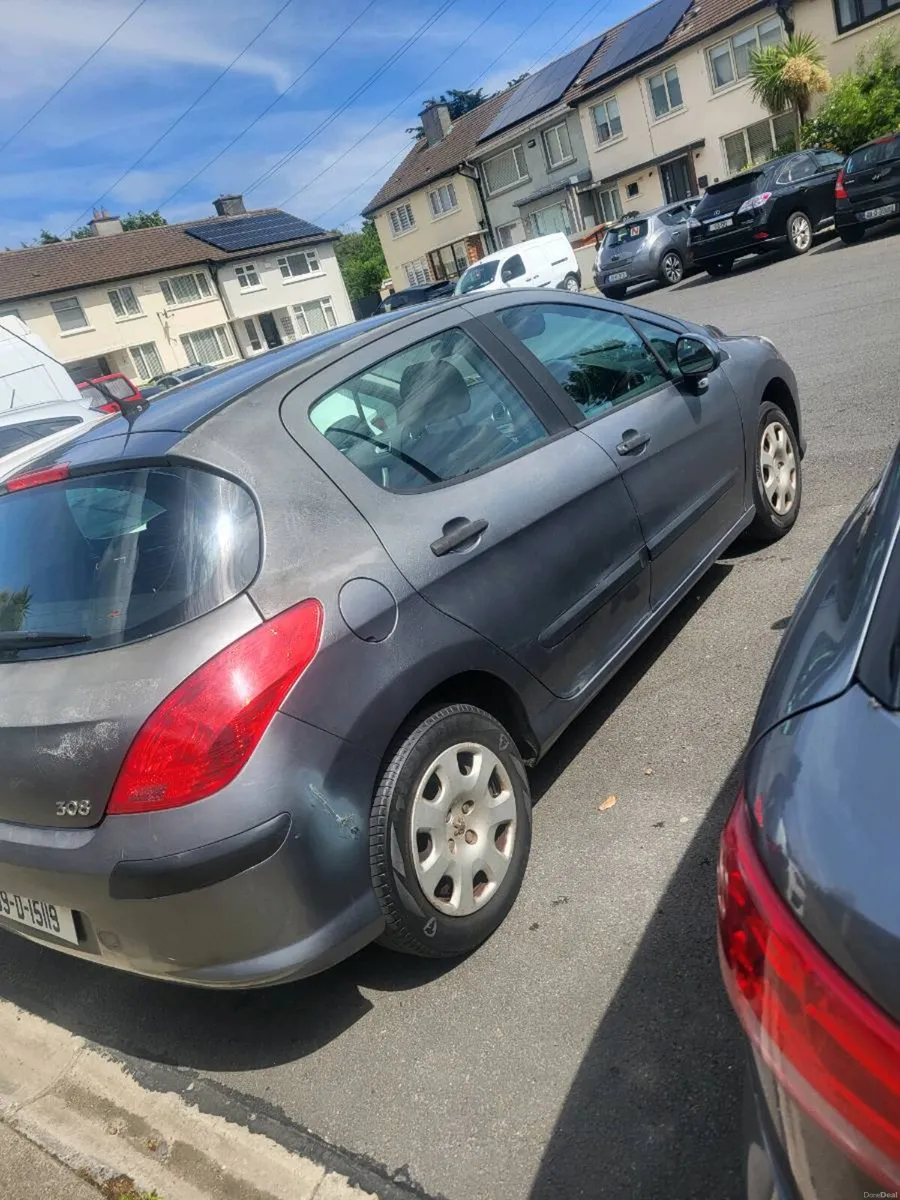 2009 peougot 307 nct 4/27 Taxed until December - Image 3