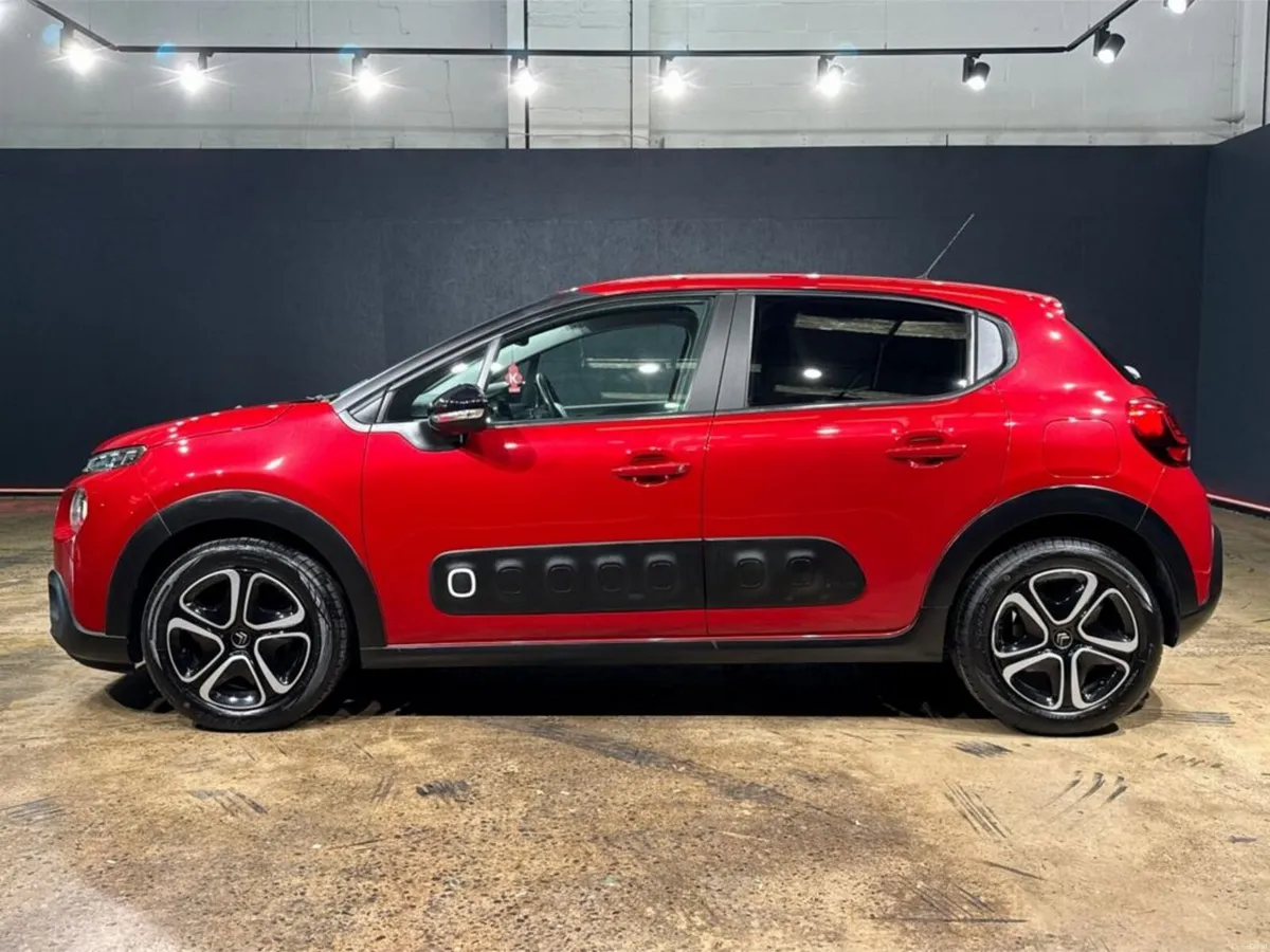 Citroen C3 1.2 AUTOMATIC - FACTORY ALLOYS - CRUISE - Image 3