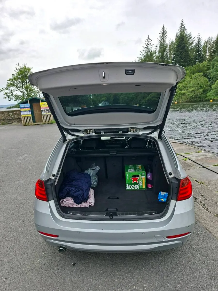 Automatic Bmw 320d f31 estate - Image 6