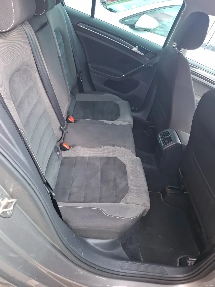 Volkswagen Golf 2015 - Image 2