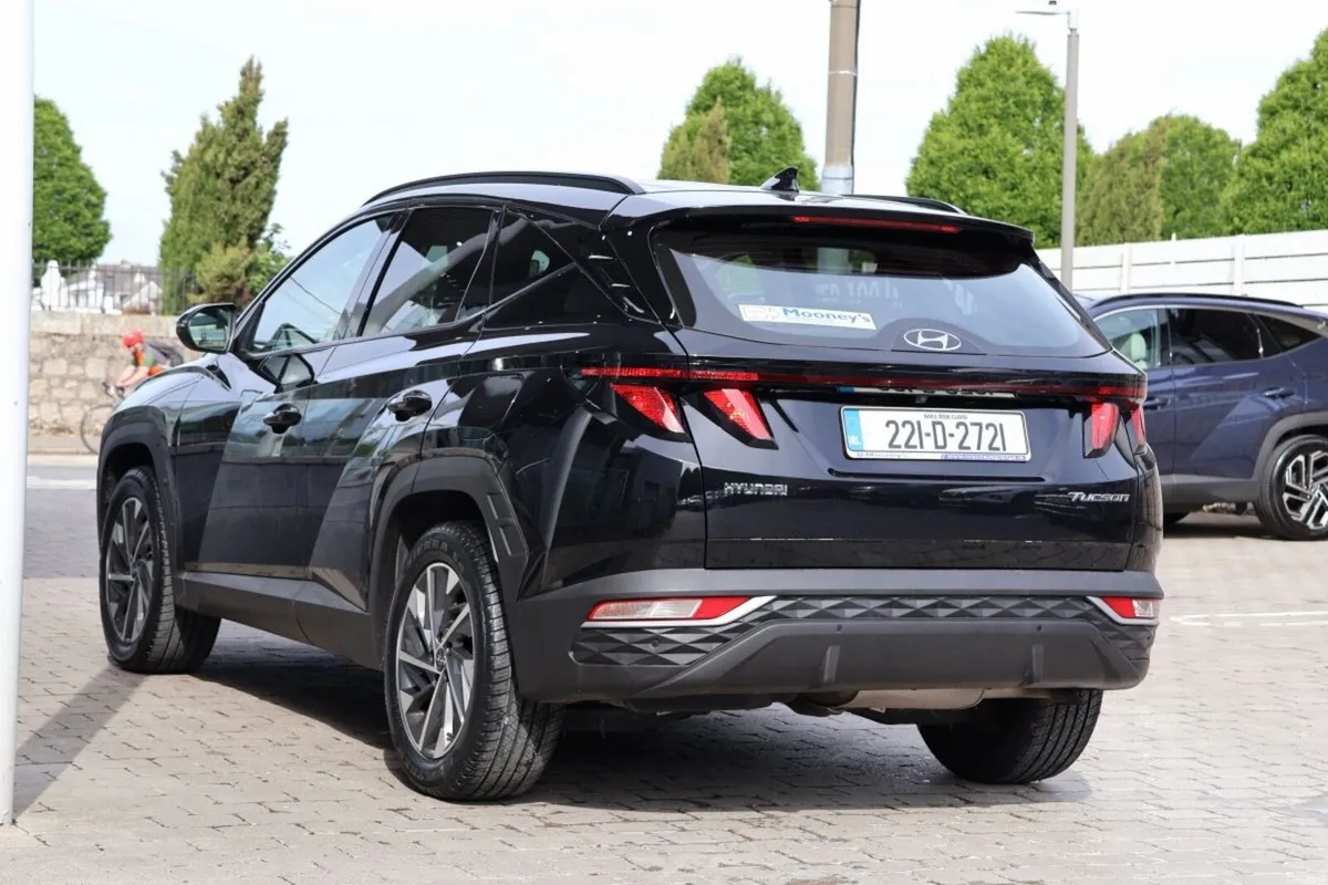 Hyundai Tucson 2WD Executive - Image 6