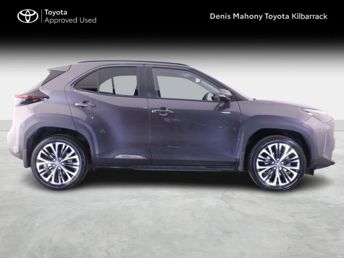 Toyota Yaris Cross SOL - Image 3