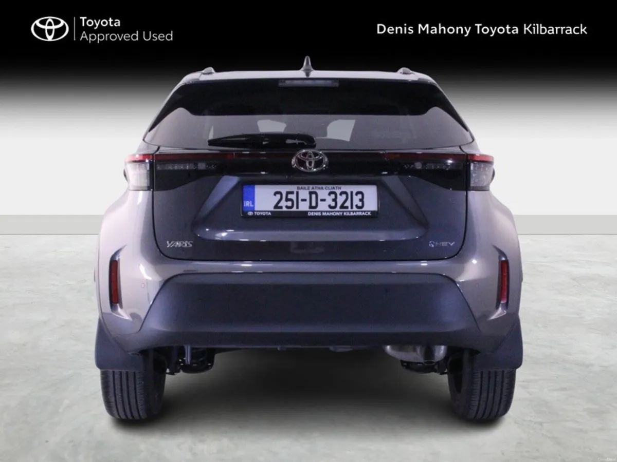 Toyota Yaris Cross SOL - Image 4