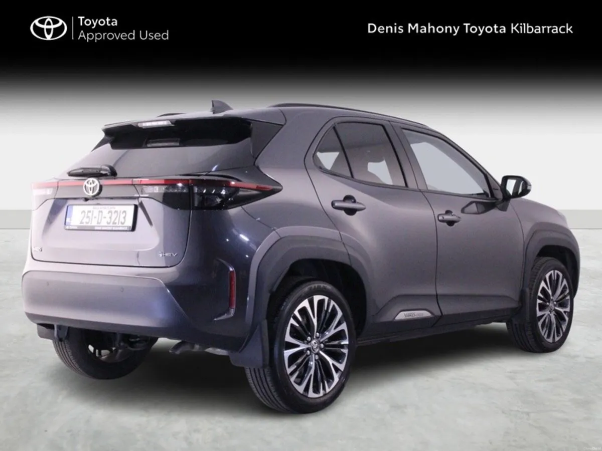 Toyota Yaris Cross SOL - Image 2