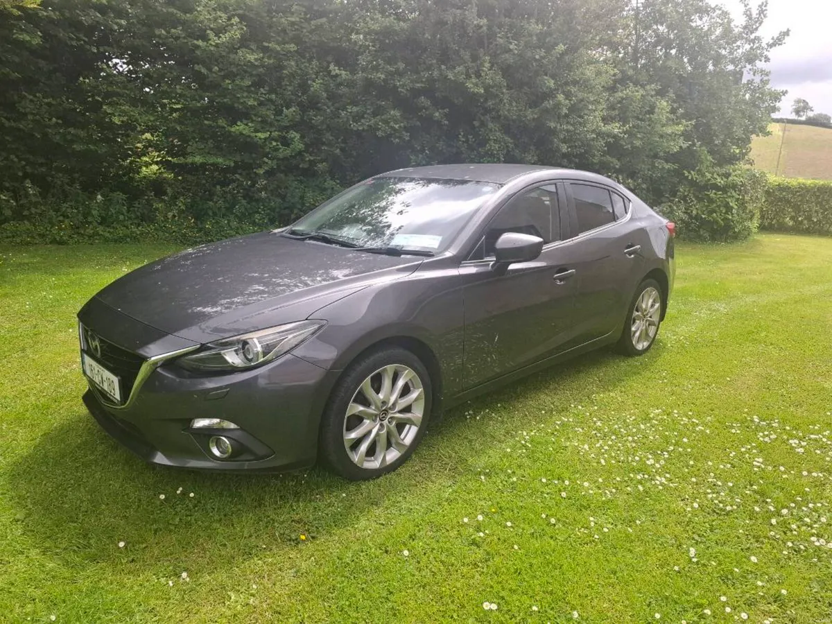 2016 Madza 3 NEW TEST - Image 1