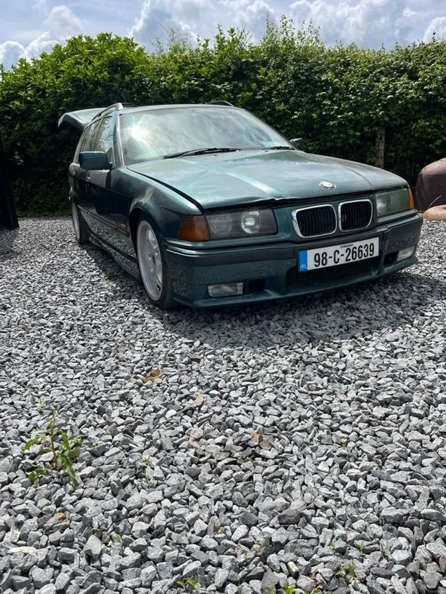 1998 Bmw 323 - Image 1
