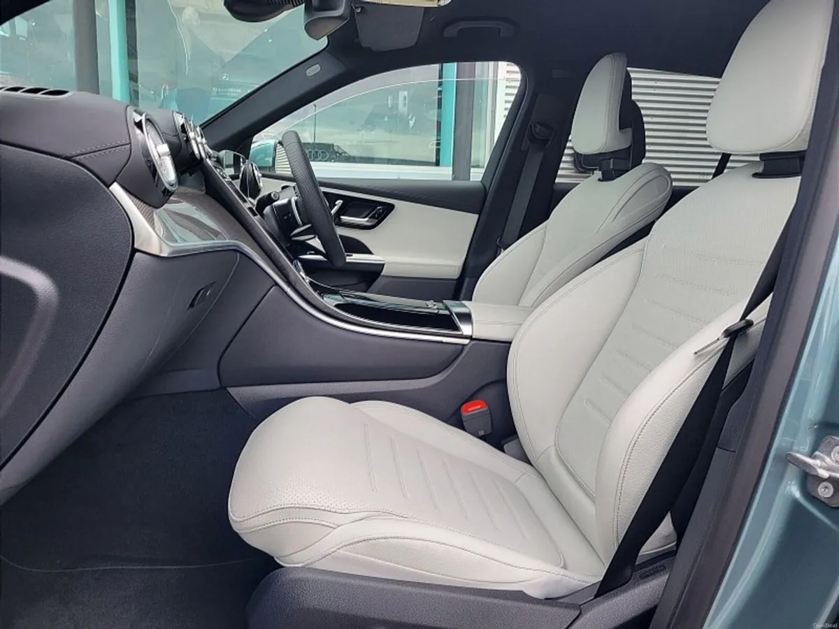 Mercedes-Benz GLC GLC300de PHEV 4MATIC AMG LINE PL - Image 6