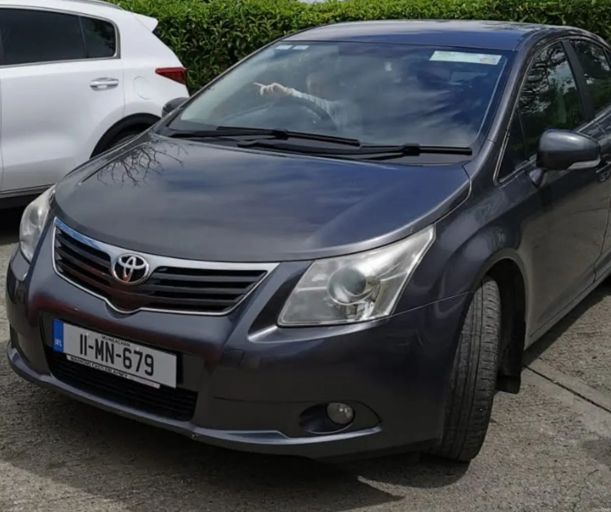 Toyota Avensis - Image 2