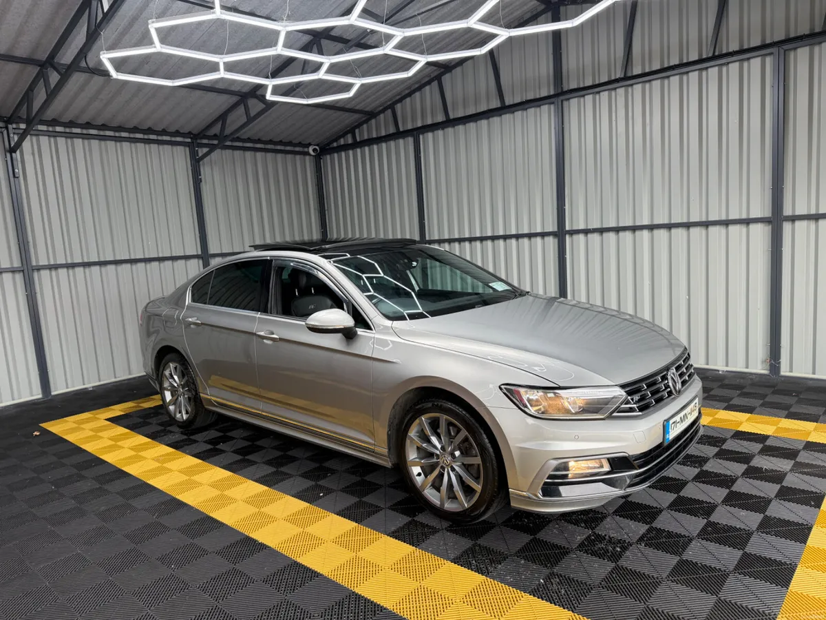 Volkswagen Passat 2017 R-Line 2.0 Tdi Pan Roof - Image 3