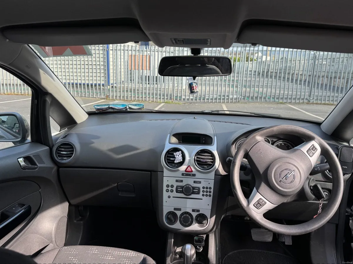 Opel Corsa 2011 automatic ( low mileage) - Image 4