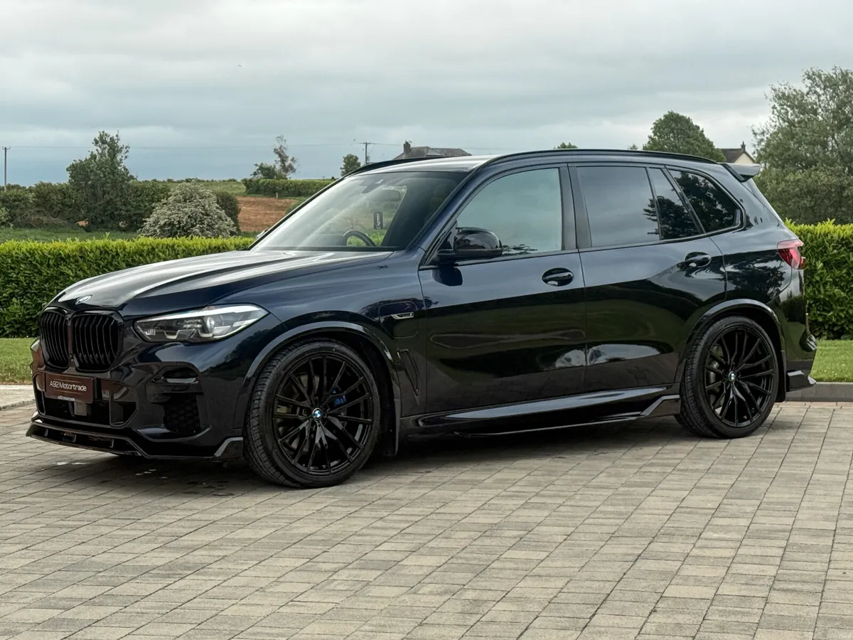 2022 BMW X5 45e xDrive M Sport Pro - Image 2