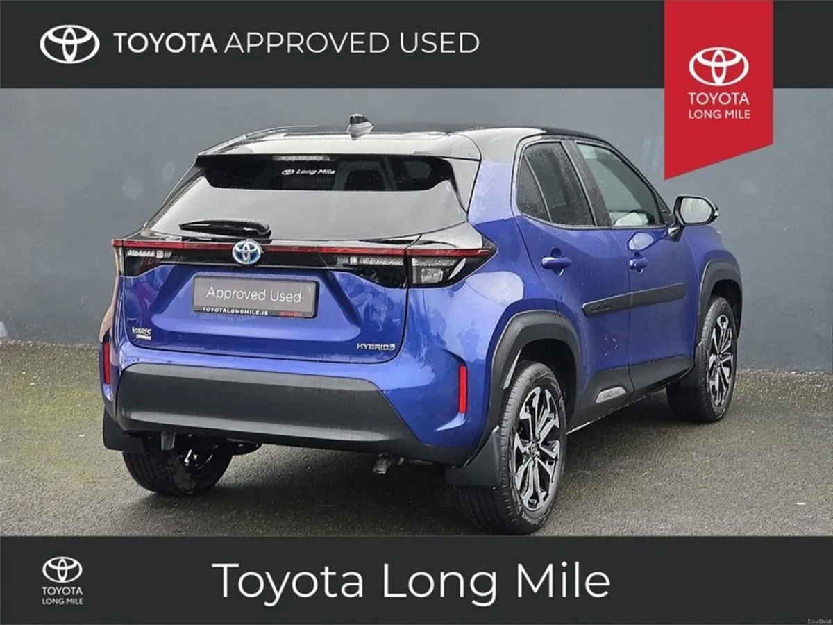 Toyota Yaris Cross 1.5 Hybrid Luna Sport 5dr *Not - Image 3
