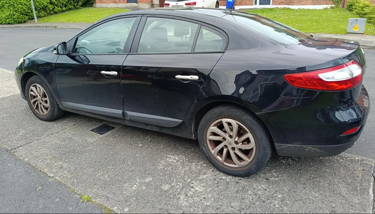 Renault Fluence 2014 - Image 2