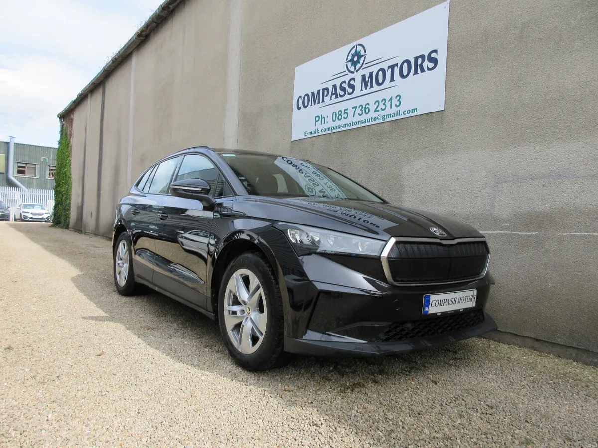 SKODA  ENYAQ 60 IV ESTATE - Image 1