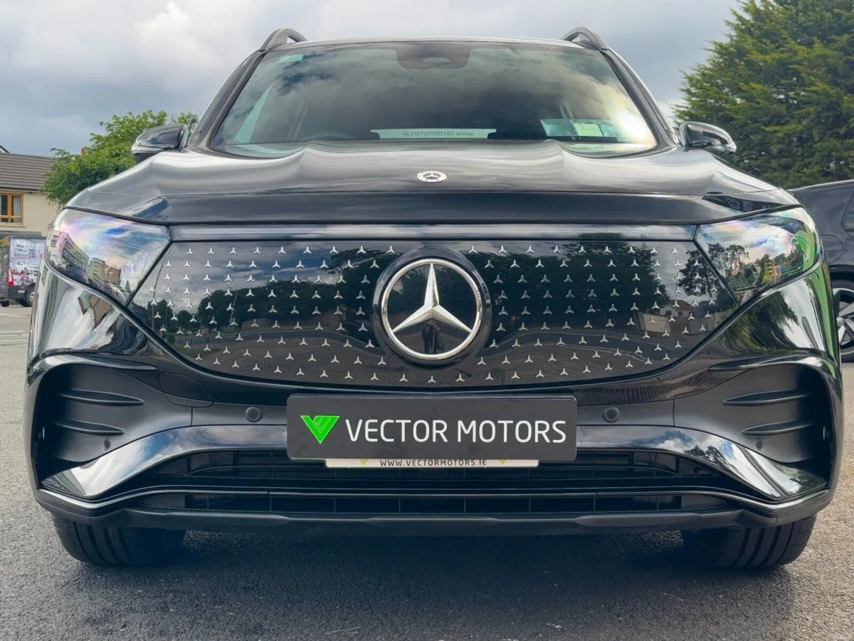 Mercedes-Benz EQB 250+ AMG LINE URBAN EDITON LONG - Image 3
