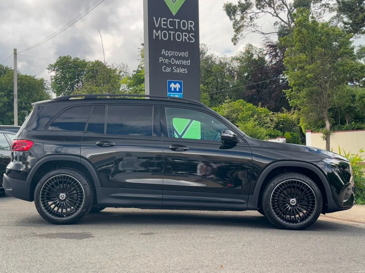 Mercedes-Benz EQB 250+ AMG LINE URBAN EDITON LONG - Image 6