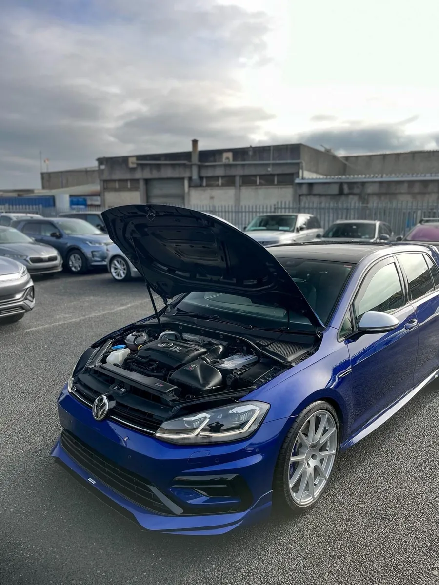 Volkswagen Golf R 7.5 2.0 DSG - Image 2