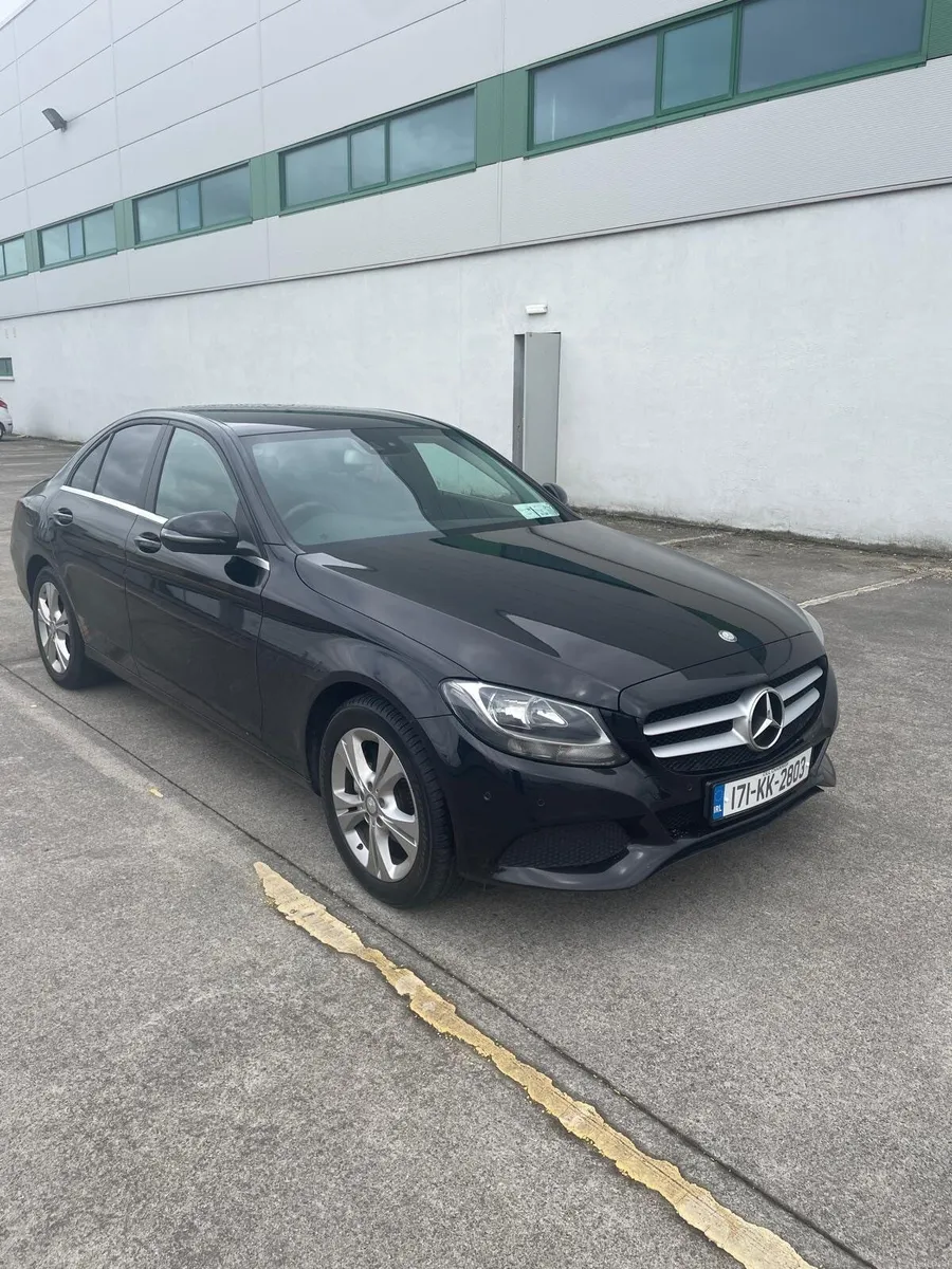 Mercedes-Benz C-Class 2017 - Image 4