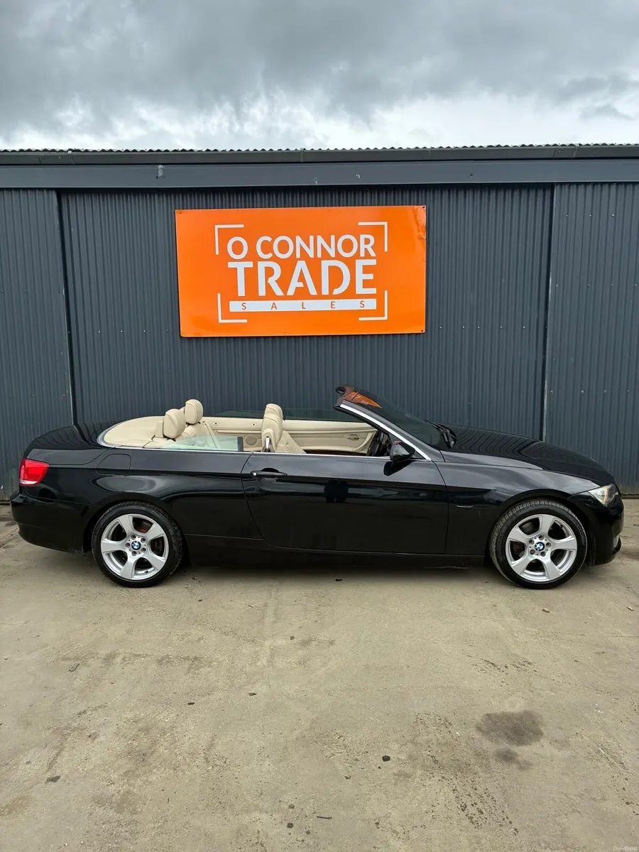 BMW 320i - Image 5