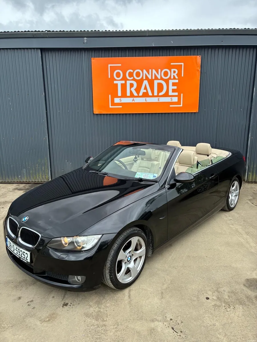 BMW 320i - Image 1