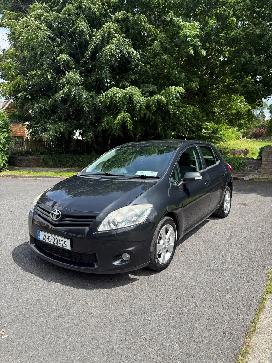 TOYOTA AURIS 1.3 VVTI PETROL  NCT 05/27 TAX 08/26 - Image 2