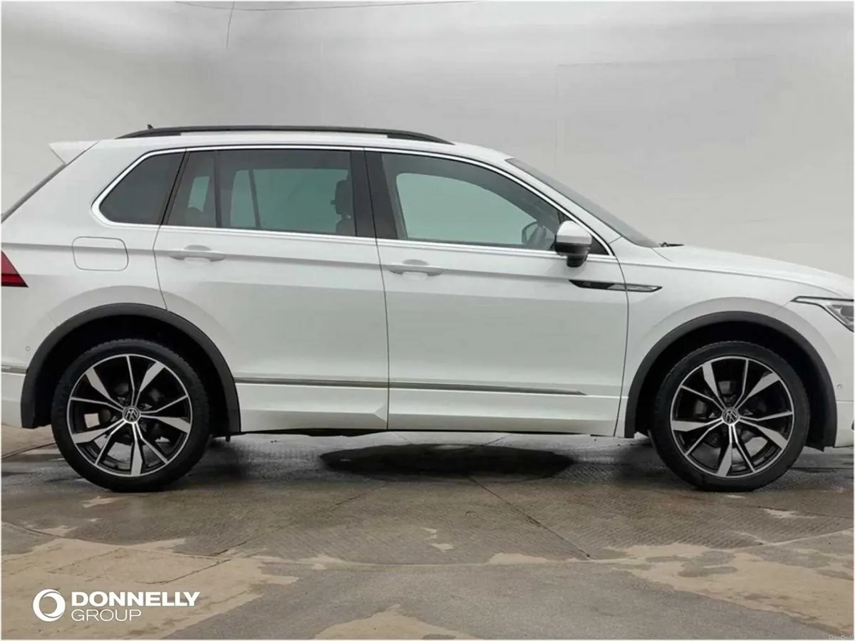 Volkswagen Tiguan Diesel Estate R-Line - Image 4