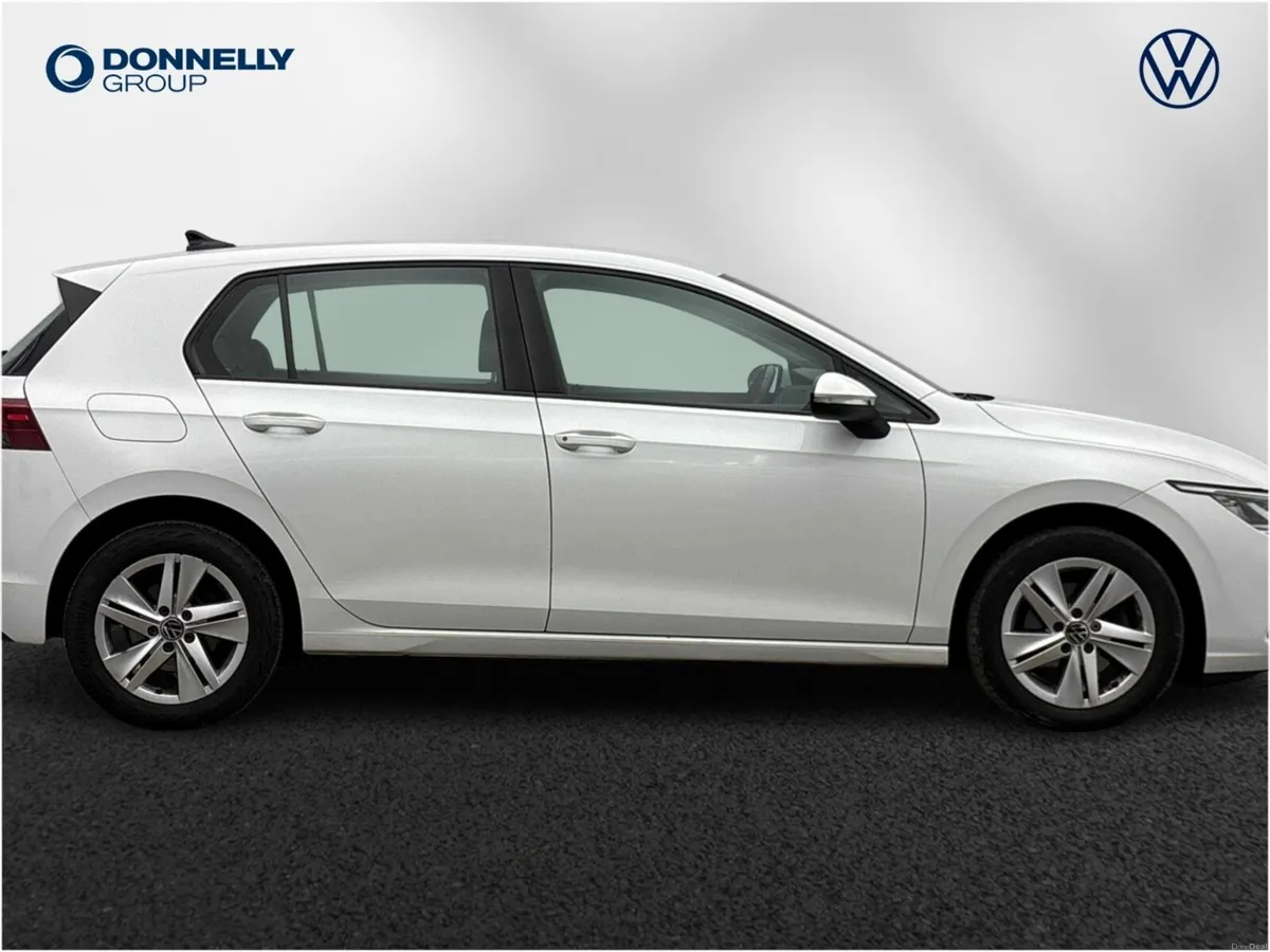 Volkswagen Golf Hatchback Life - Image 4
