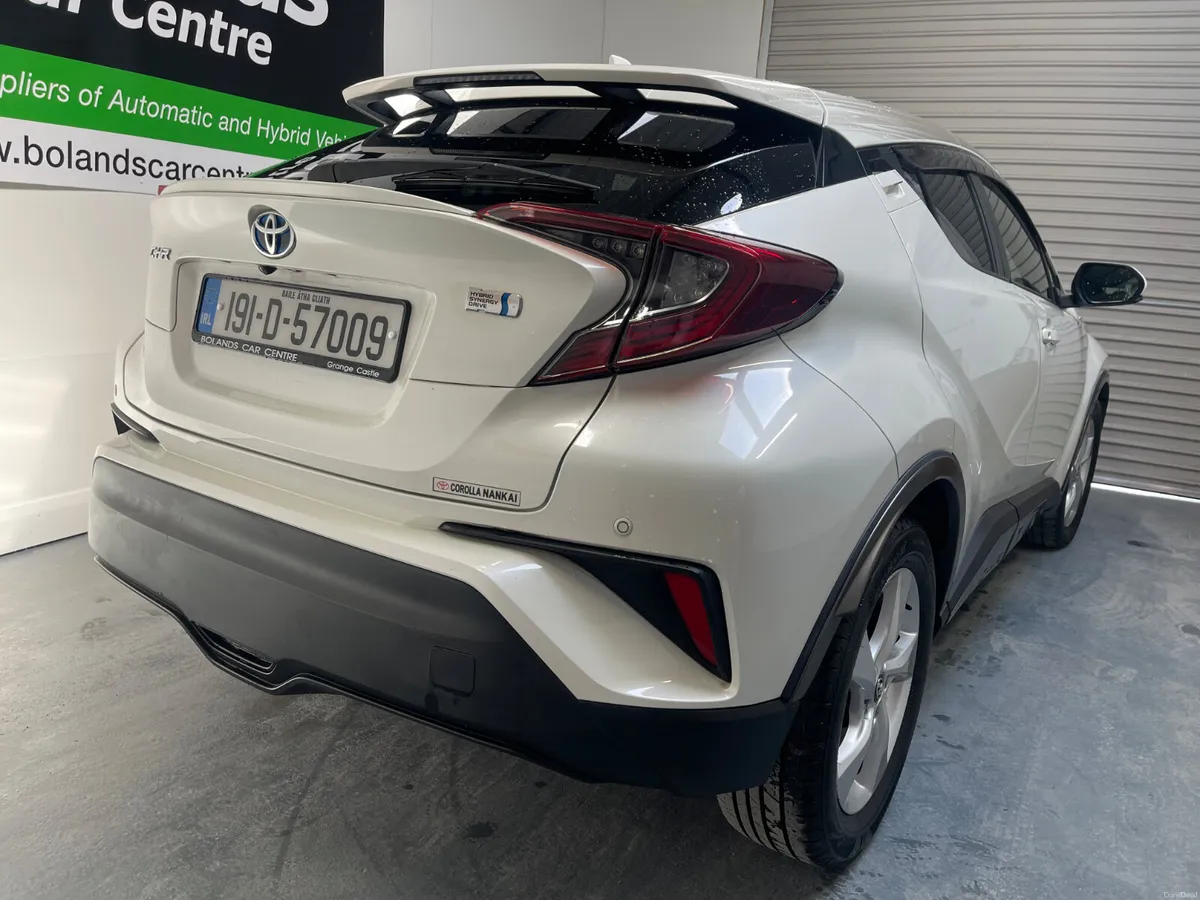 2019 Toyota C-HR Hybrid 1.8 Automatic 5dr Model - Image 6