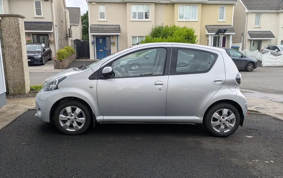 Toyota Aygo 2013 LOW MILEAGE - Image 3