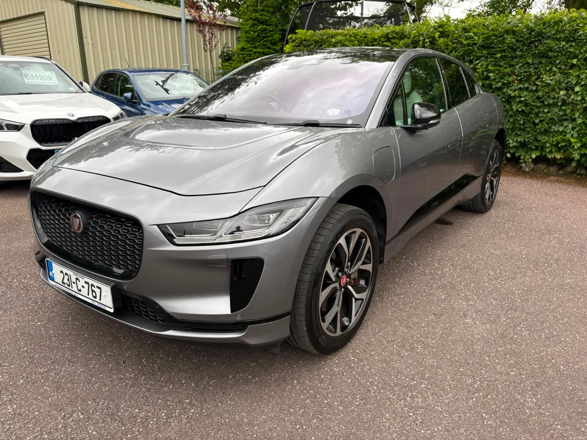 I-PACE BLACK EDITION 400PS | 1 OWNER | LOW KMS - Image 5