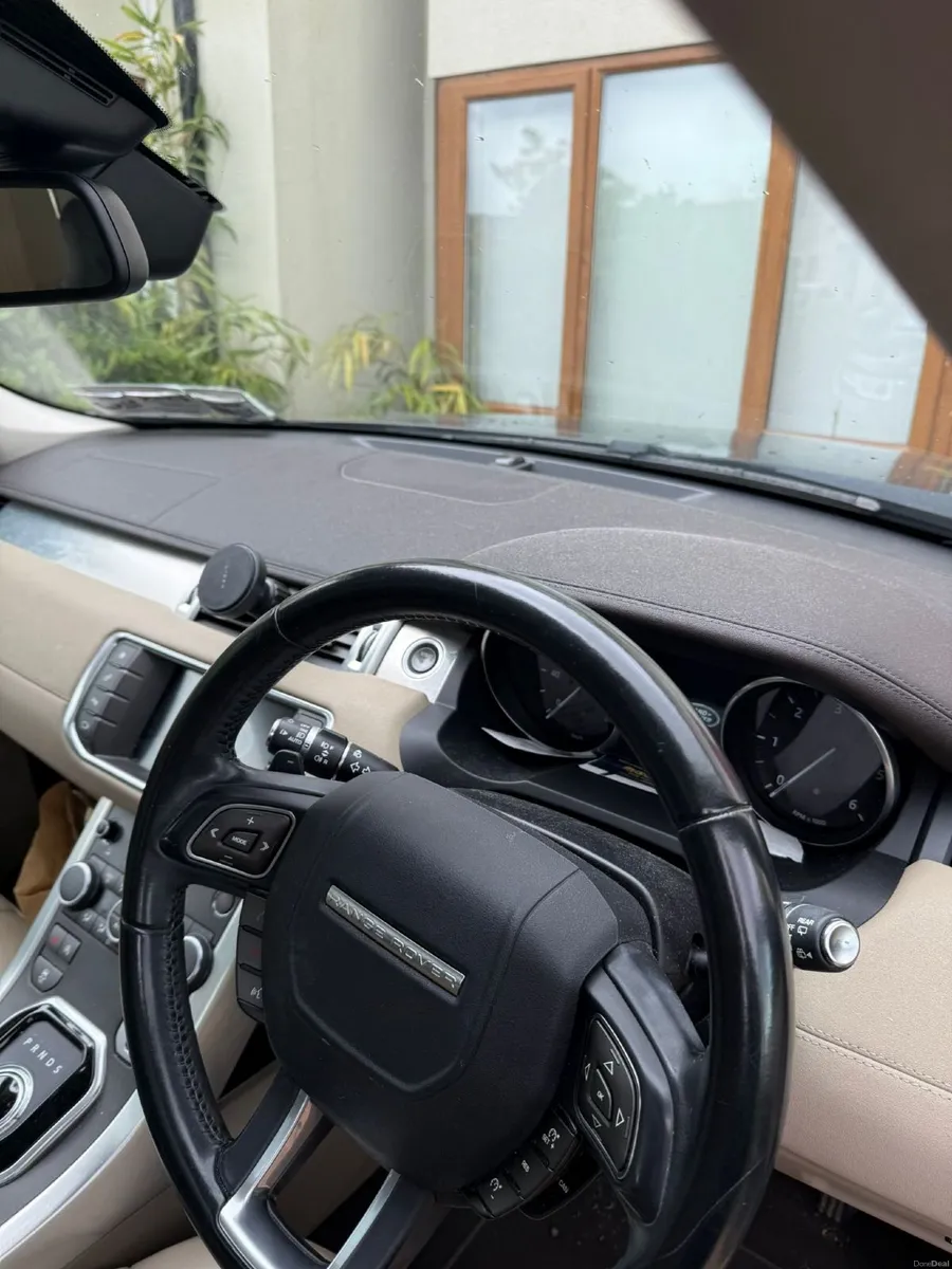 Land Rover Range Rover Evoque 2016 - Image 3