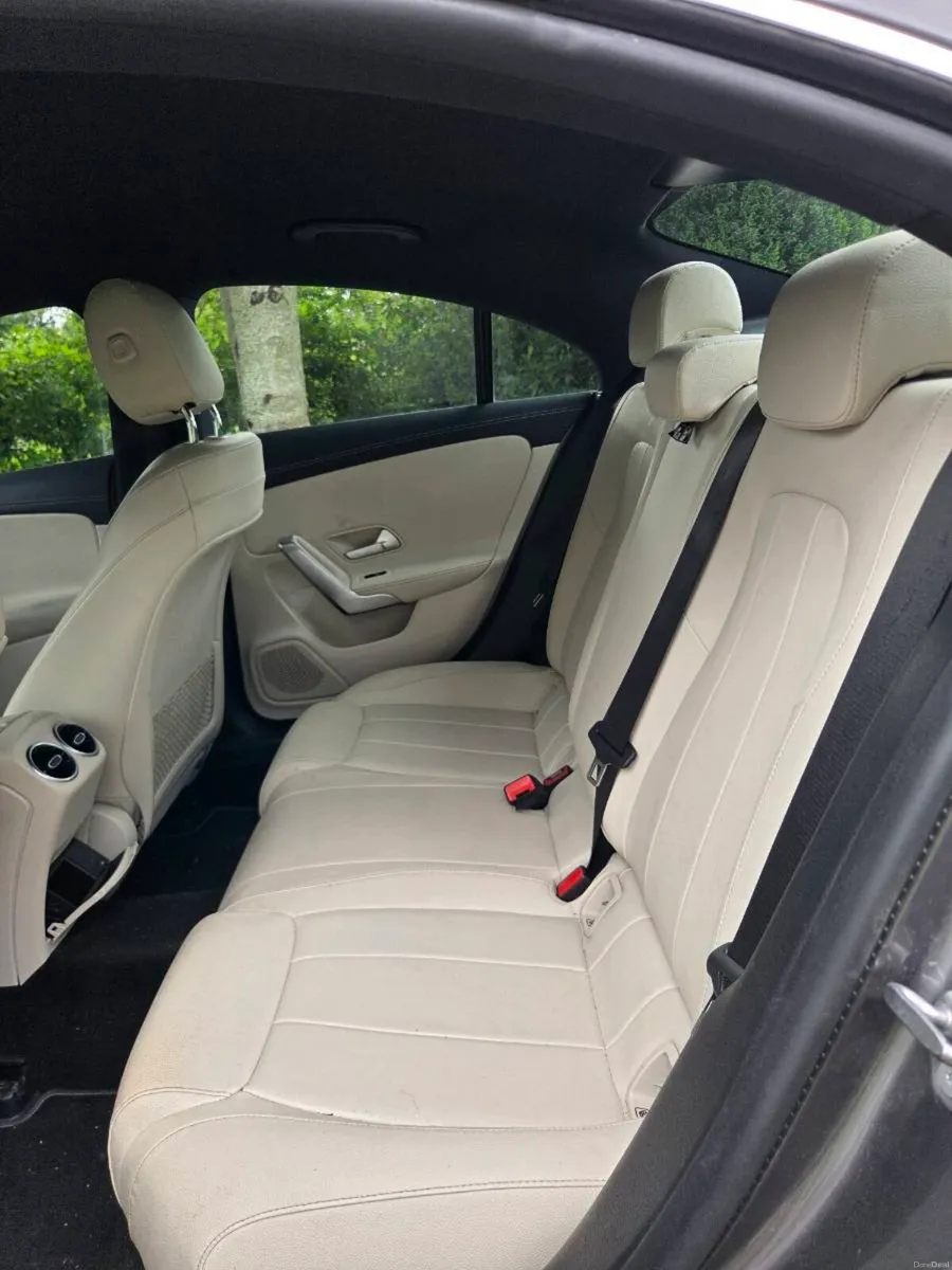 202 MERCEDES CLA 180D - Image 4