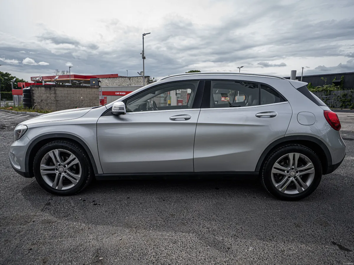 Mercedes-Benz GLA 2014 - Image 5
