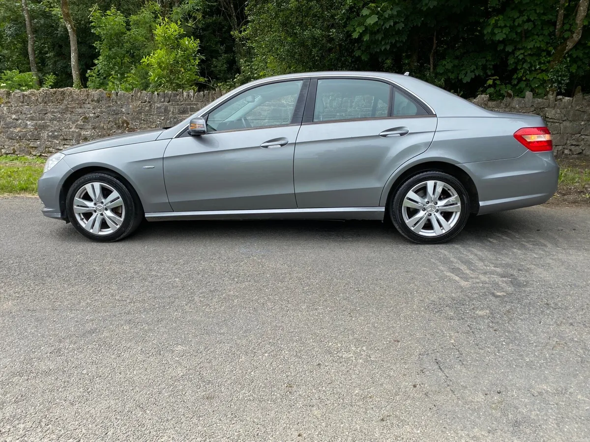 MERCEDES BENZ AS NEW ITS MINT FULL HISTORY - Image 2