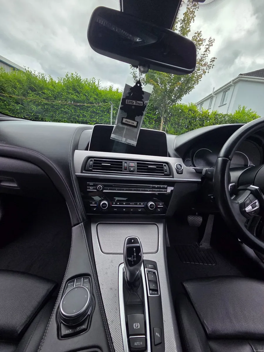 BMW 6-Series 2017 MOT Sept 2026 - Image 2