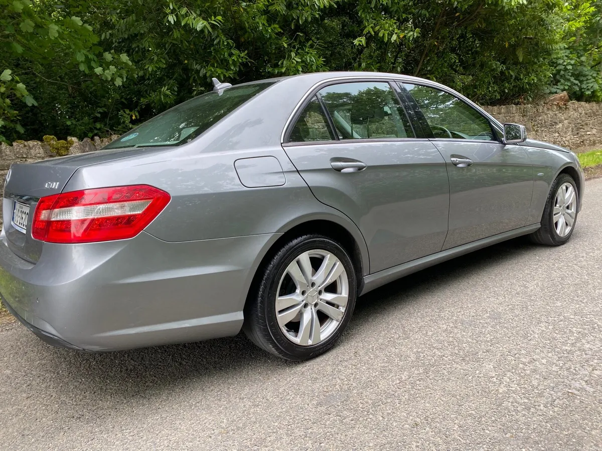 MERCEDES BENZ AS NEW ITS MINT FULL HISTORY - Image 4