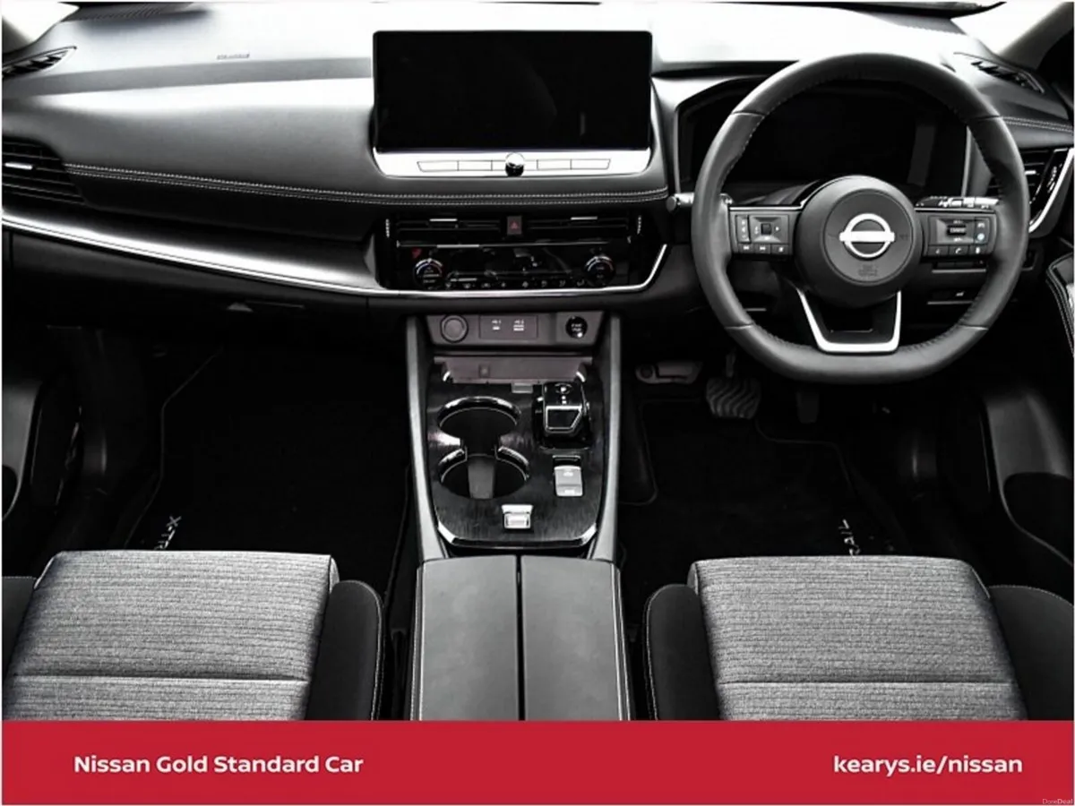 Nissan X-Trail ePOWER SV PREMIUM 5 Seater - DELIVE - Image 4
