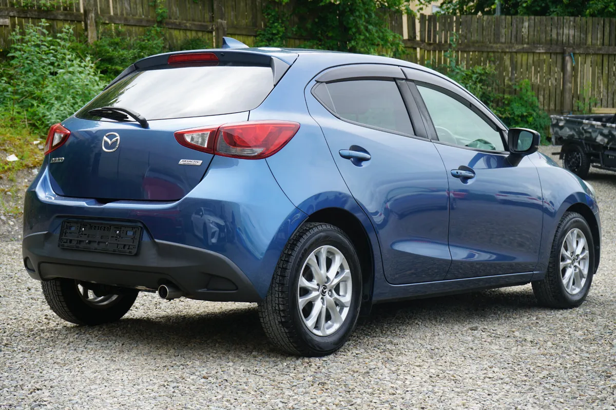 2017 Mazda Demio - Image 3