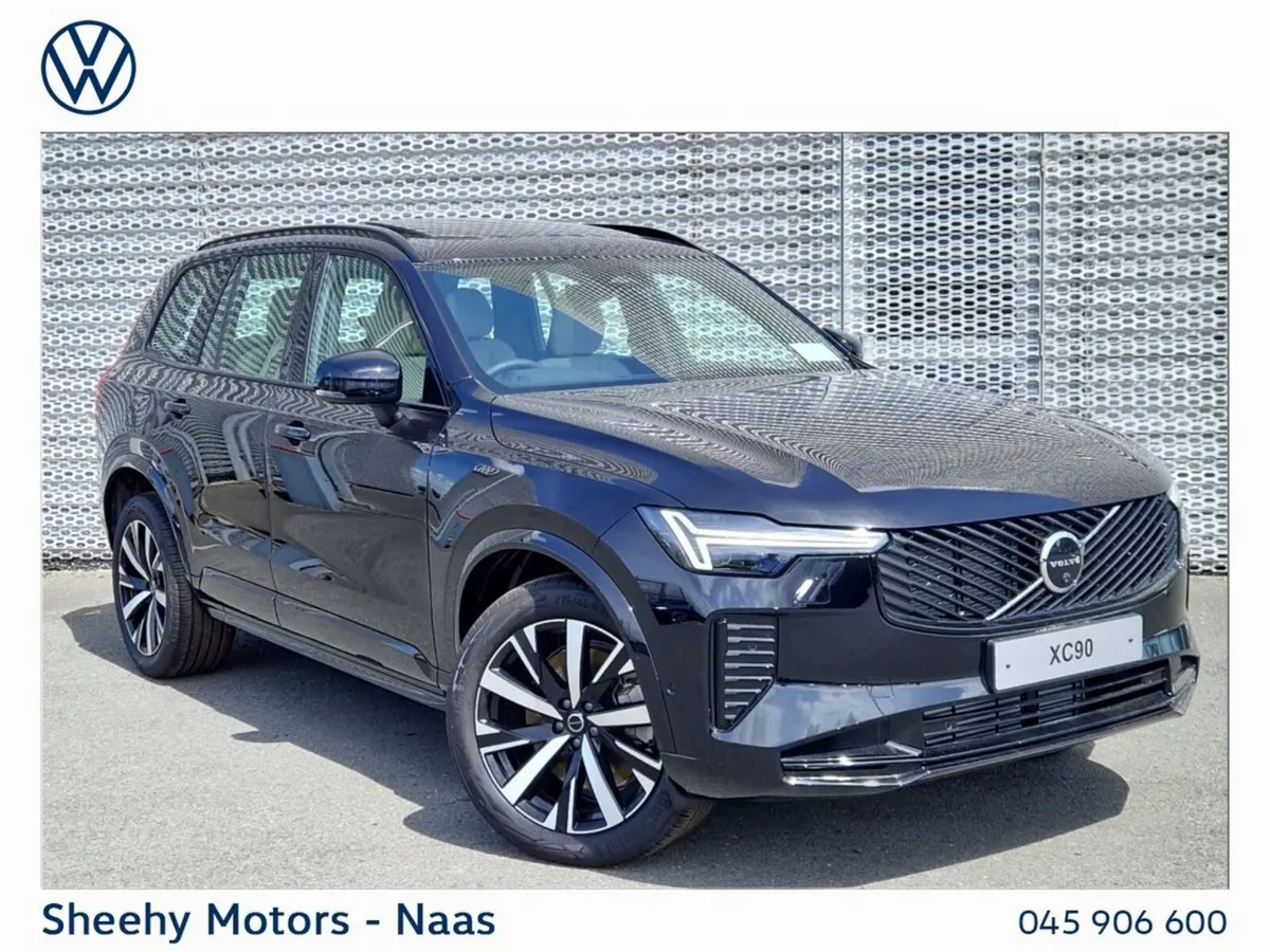 Volvo XC90 T8 AWD Plus Dark 7 Seater PHEV, Panoram - Image 1