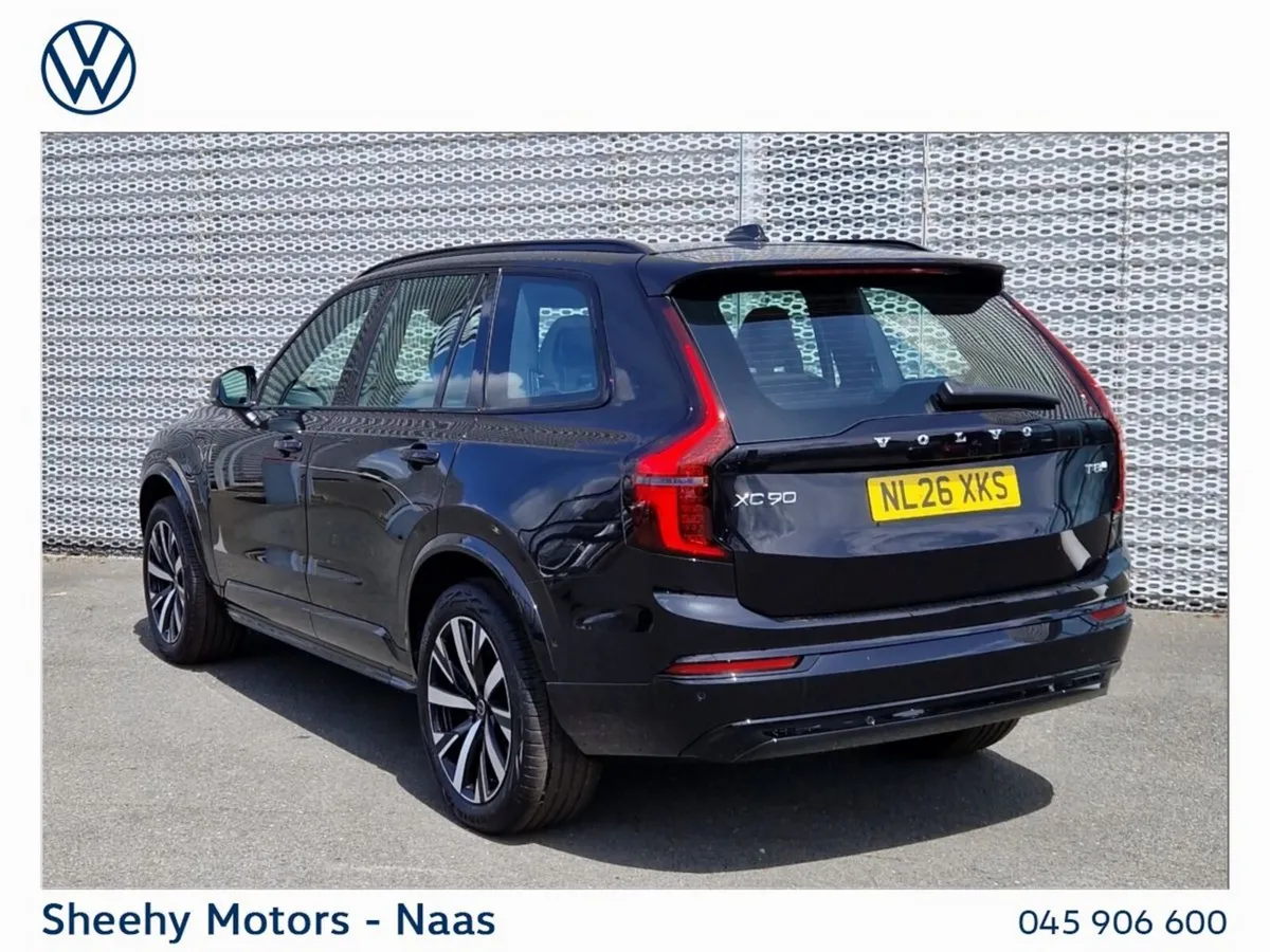Volvo XC90 T8 AWD Plus Dark 7 Seater PHEV, Panoram - Image 4