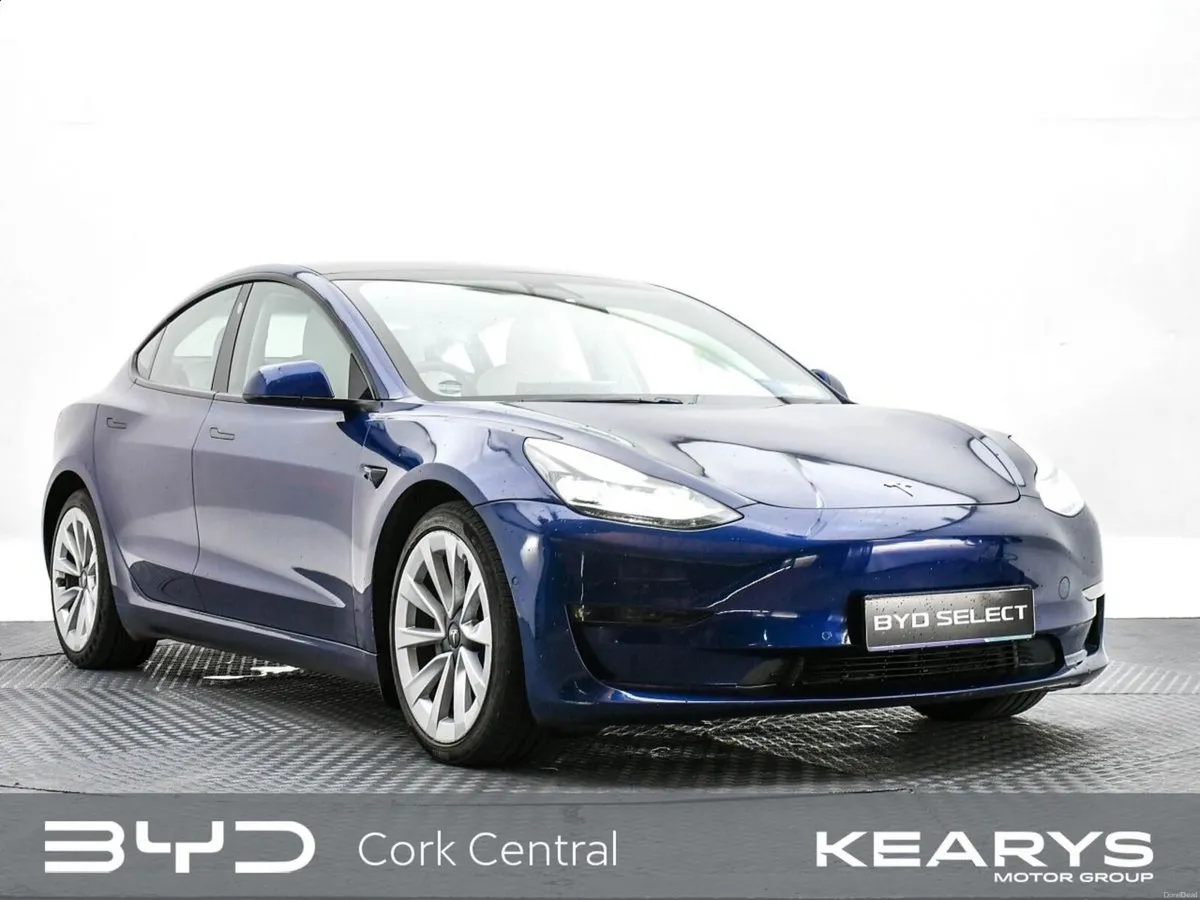 Tesla Model 3 Long Range (AWD) - Image 1