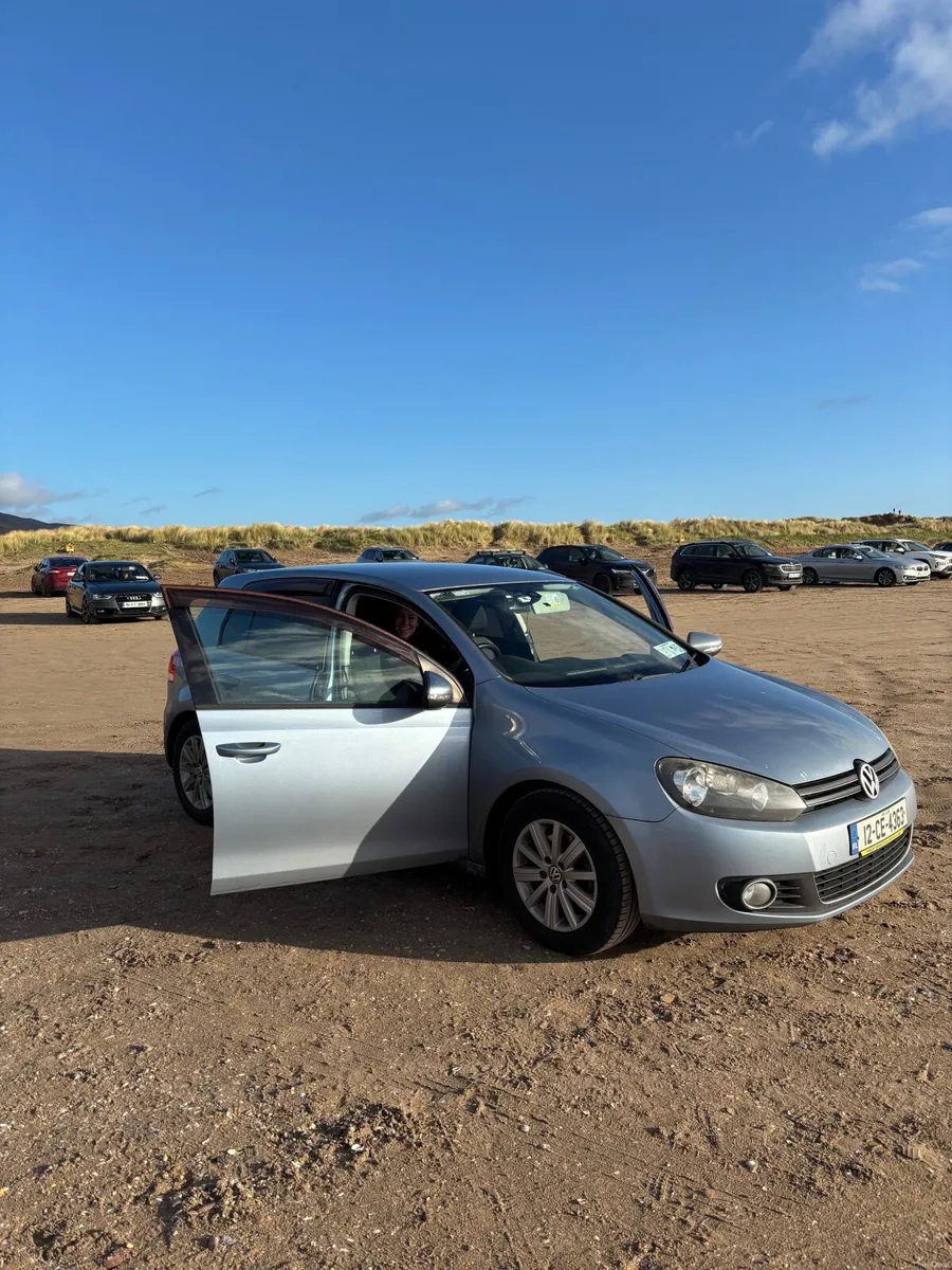Volkswagen Golf 2012 - Image 2