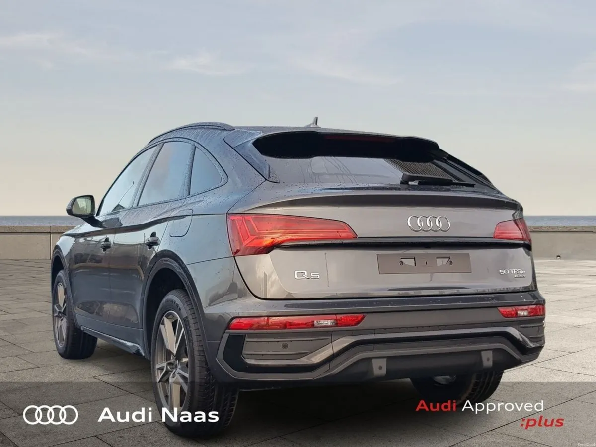 Audi Q5 SB 50 TFSI E Q S LINE S-T - Image 4