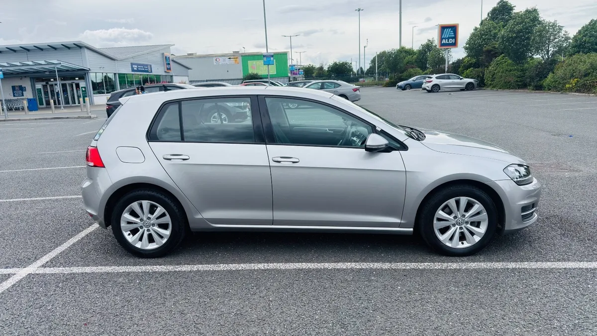Volkswagen Golf 2015 - Image 4