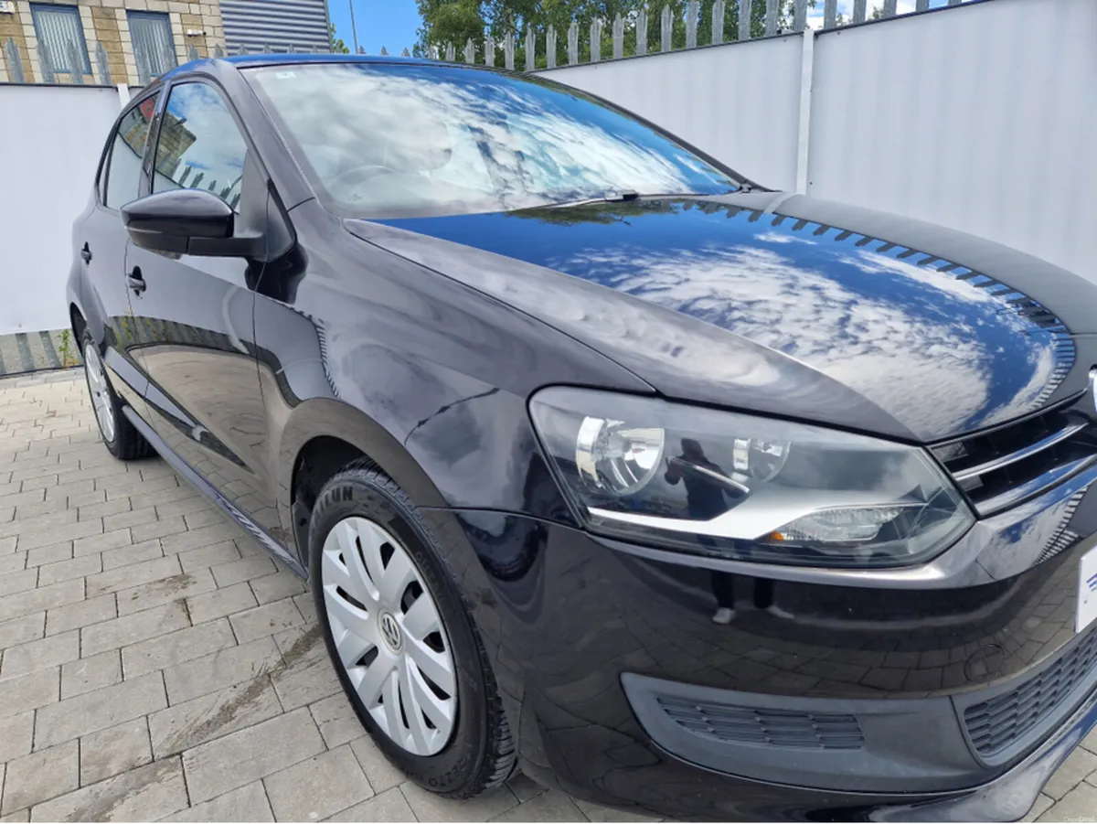 Volkswagen Polo 1.2 PETROL AUTO - Image 2