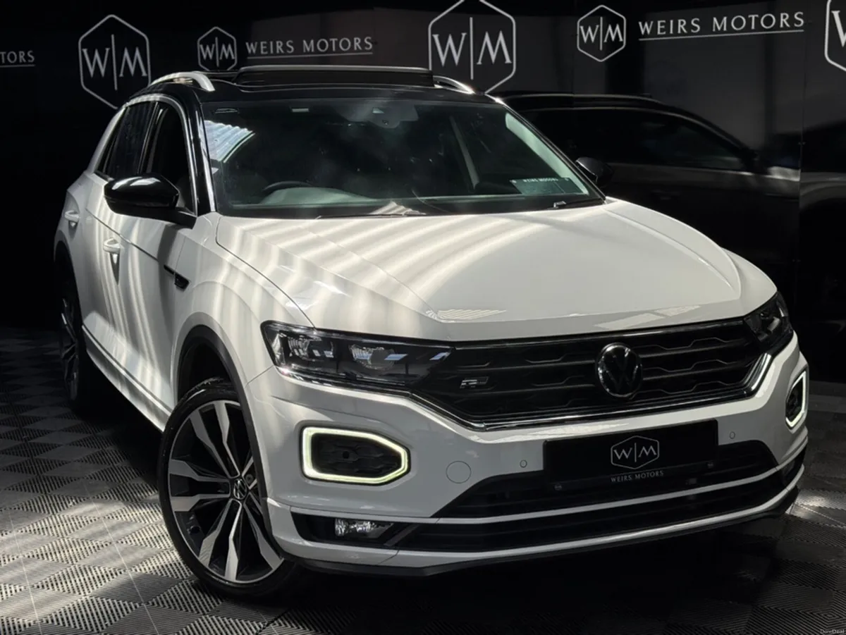 Volkswagen T-Roc R-LINE//AUTOMATIC//ONLY34,662KM - Image 6